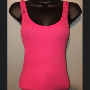 pink razorback tank top